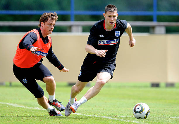 通过观察这 通过观察这