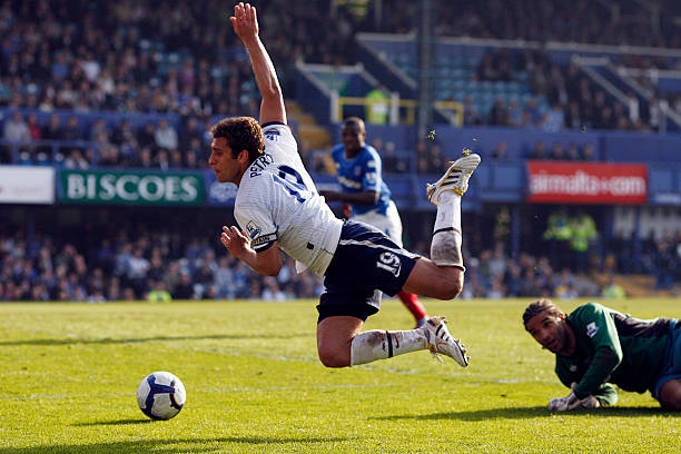 俱乐部和球 俱乐部和球